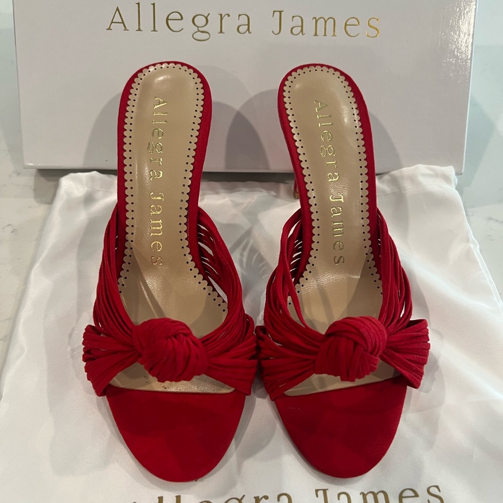 Red Knotted Heels